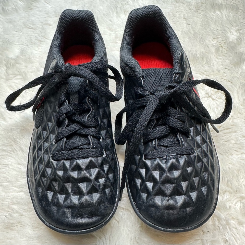 Nike Tiempo Legend 8 Soccer Shoes Black & Red Size 12
